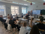 Профориентаторы АПИ НГТУ знакомят выпускников с преимуществами вуза