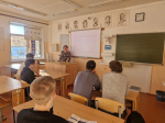 Профориентаторы АПИ НГТУ знакомят выпускников с преимуществами вуза