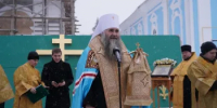 В Арзамасе освящены кресты для восстанавливаемых колоколен Казанского и Знаменского храмов - Город Арзамас